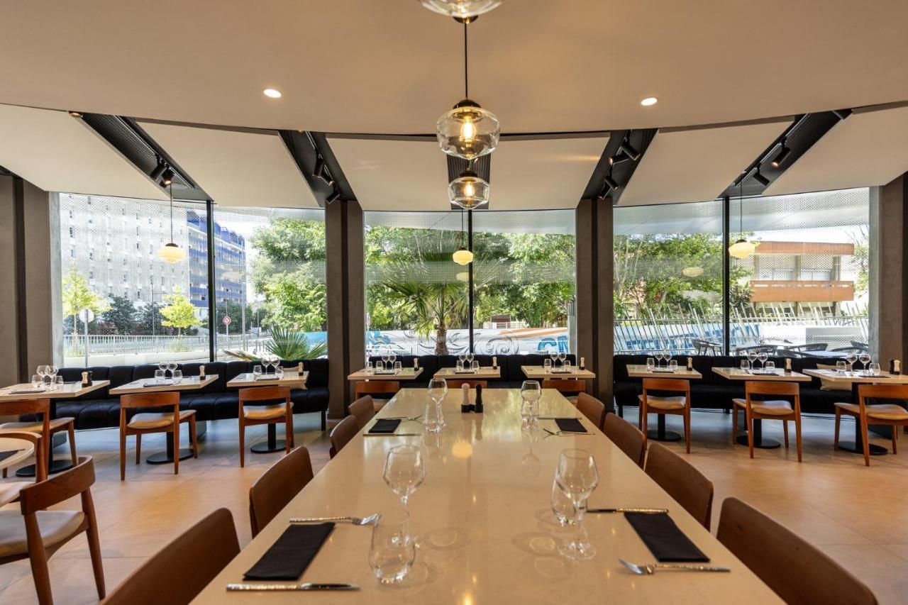 Crowne Plaza - Le Dome Hotel Marseilles