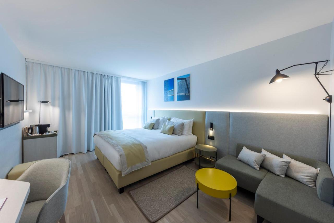 Crowne Plaza - Le Dome 4* Marseilles