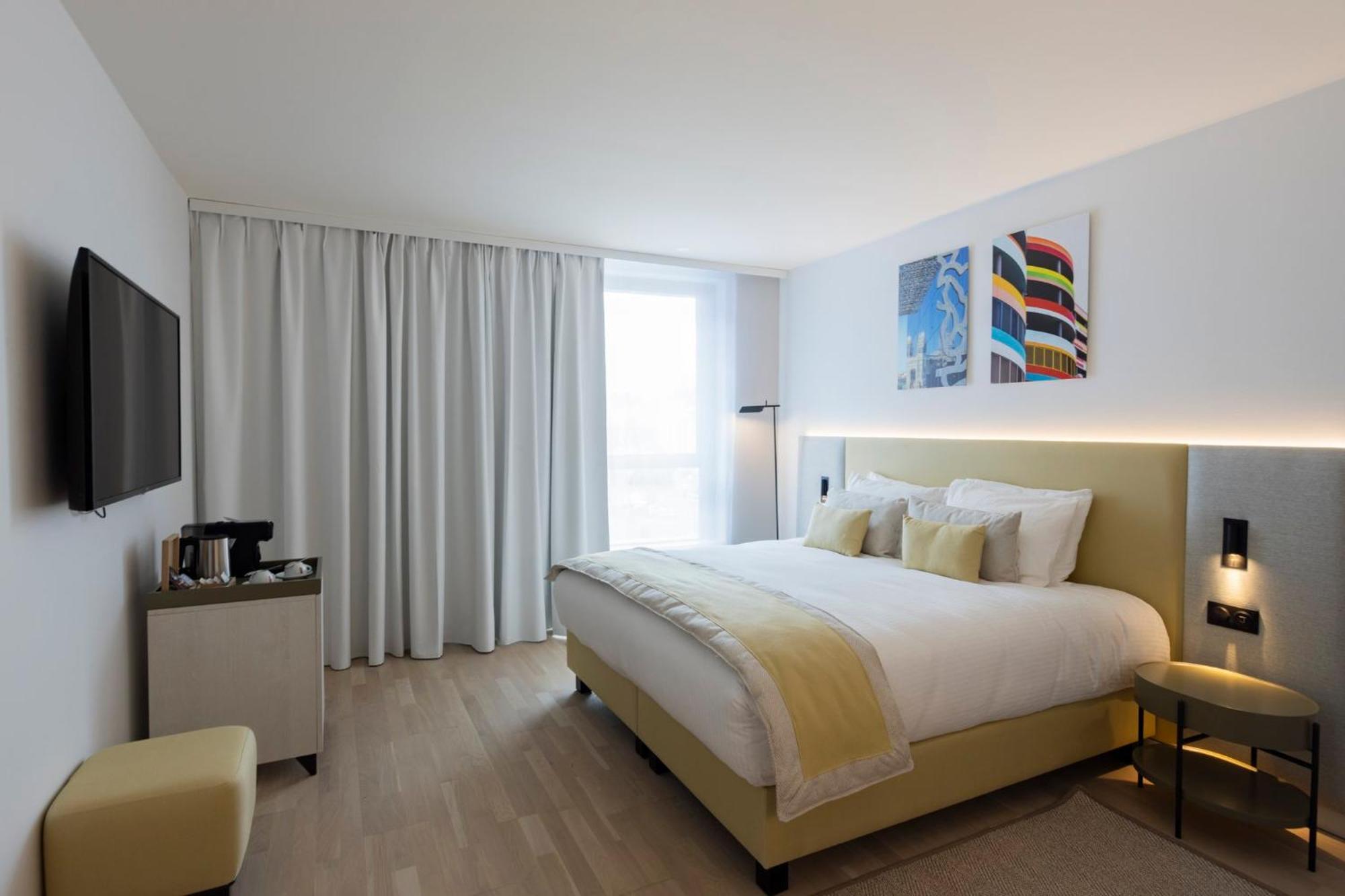 Crowne Plaza - Le Dome Marseilles